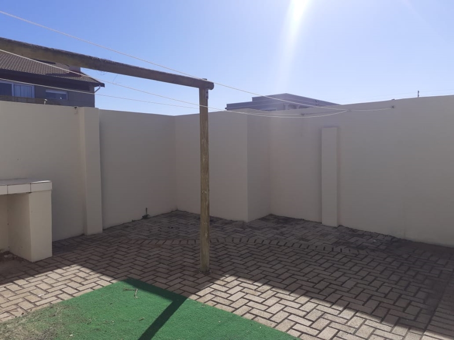 To Let 3 Bedroom Property for Rent in Ferreira Town Eastern Cape